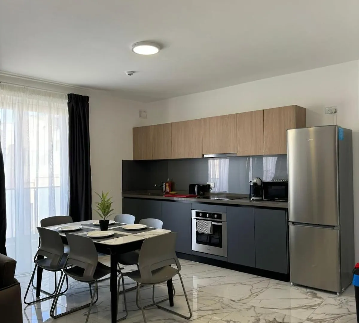 Apartment Spacious New 1 Bed With Balcony Qawra