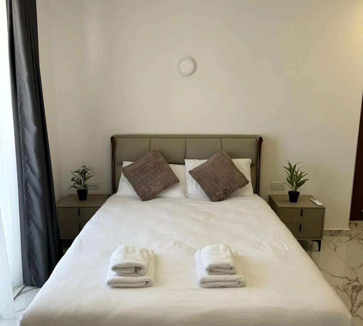 Spacious New 1 Bed With Balcony Qawra Apartment